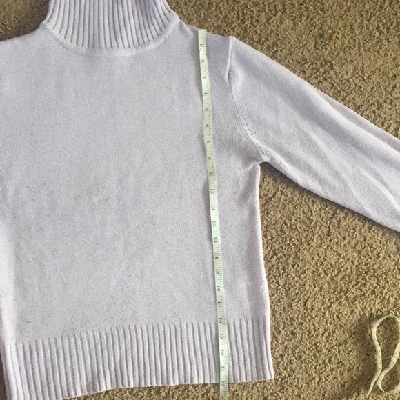 Sweater - Picture 9 of 10